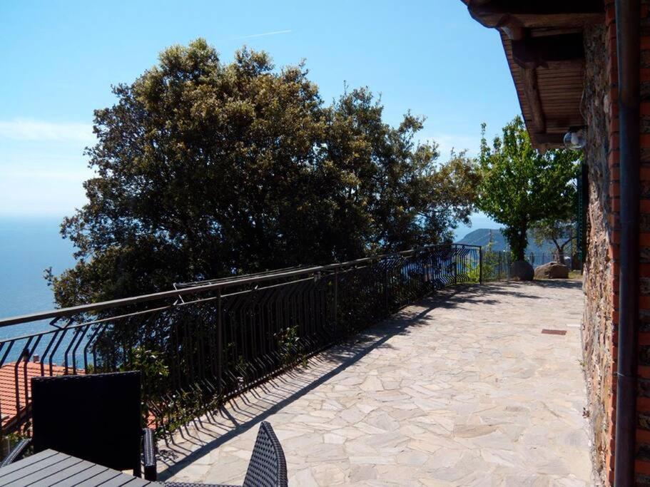 Nature&Sea Chalet Corniglia Kültér fotó